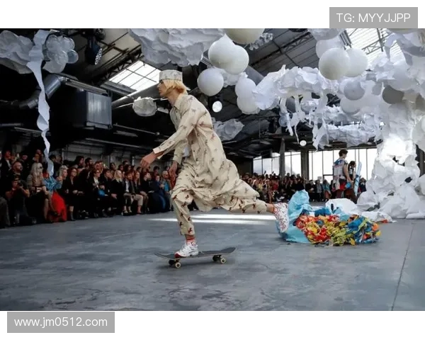 滑板战术解析：西安滑板队边路渗透体系的创新与实践探索