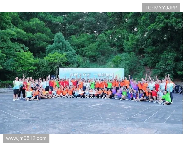 以运动点燃青春激情共筑健康中国梦推动全民健身新风尚