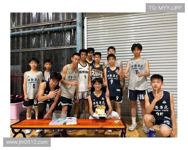 探索篮球竞技魅力与团队合作精神在现代体育发展中的深度剖析之旅