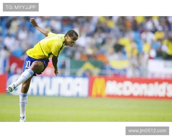 卡塞米罗的足球之路：从巴西小镇到欧洲豪门的传奇旅程