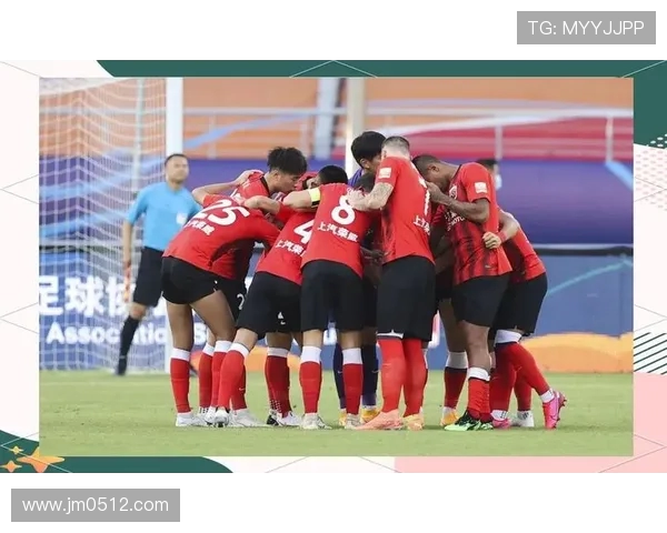 国安与上港激战在即网上直播全程回顾与精彩瞬间分享